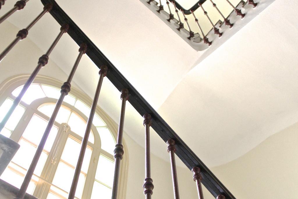 Ersextius, Ggb2, Niza Habitación foto